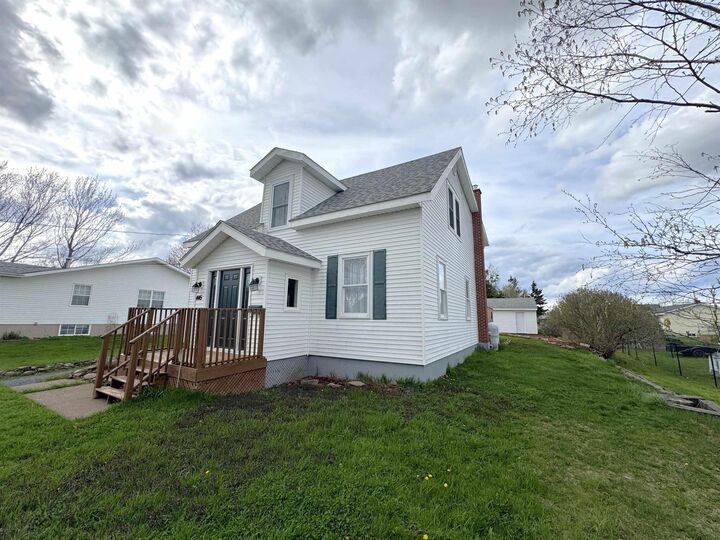 Property Photo:  445 Willow Avenue  NS B2H 2A1 
