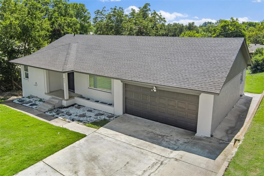 Property Photo: 421 E Tarrant Road TX 75050