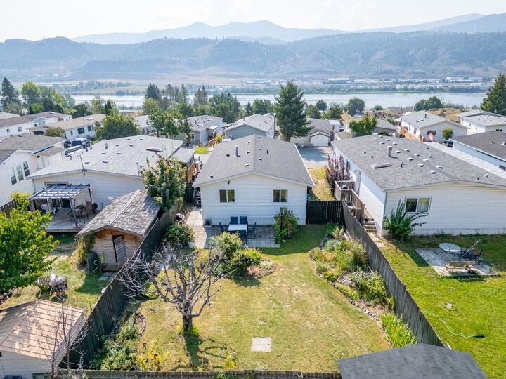 Property Photo:  3099 Shuswap  E Road 52  BC V2H 1T7 