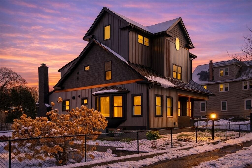 Property Photo:  105 South Quinsigamond Avenue  MA 01545 