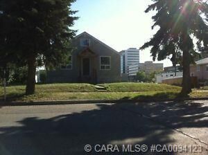 4823 53 Street  Red Deer AB T4N 0C2 photo