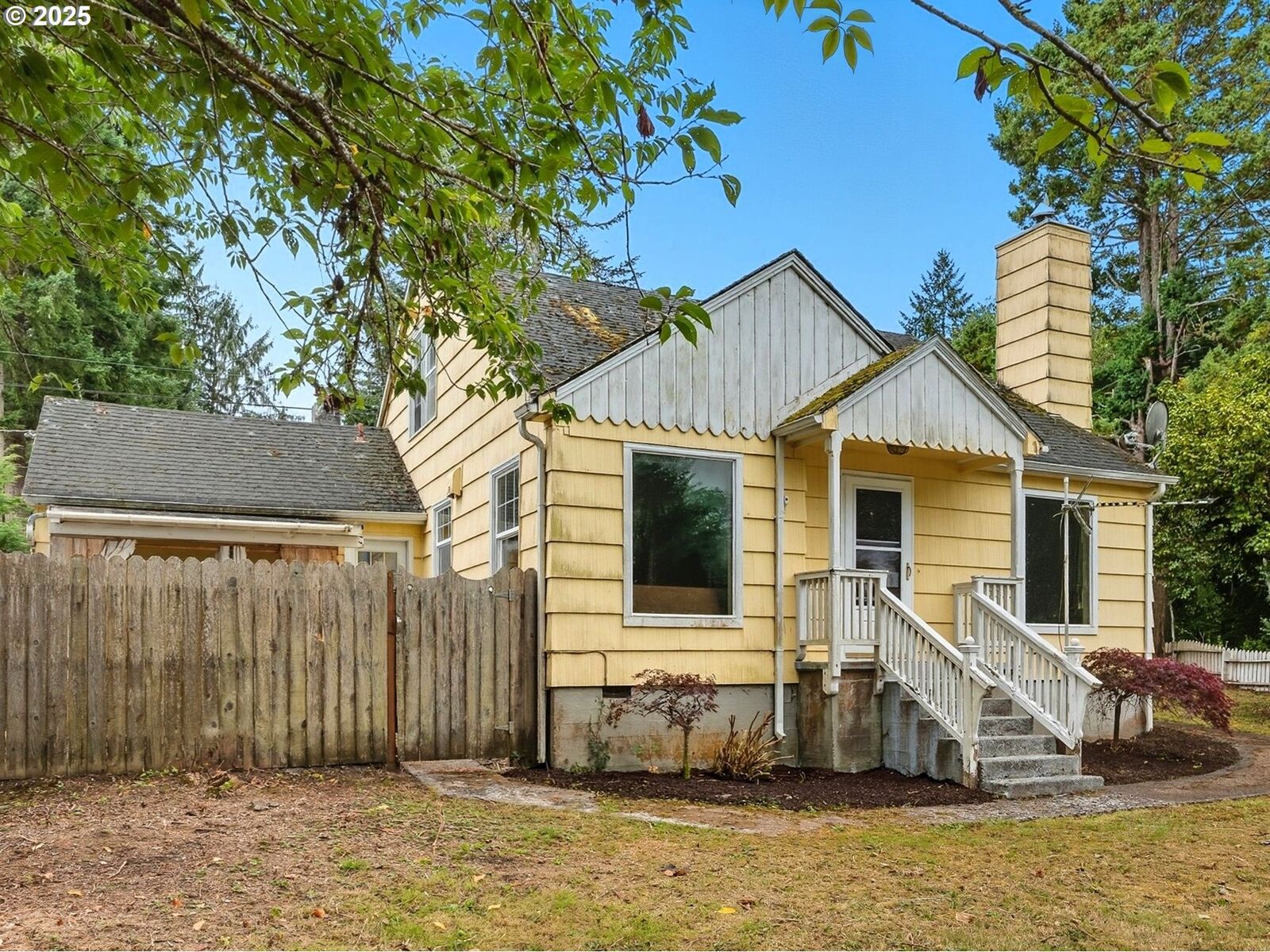 Property Photo: 92965 Labeck Rd OR 97103
