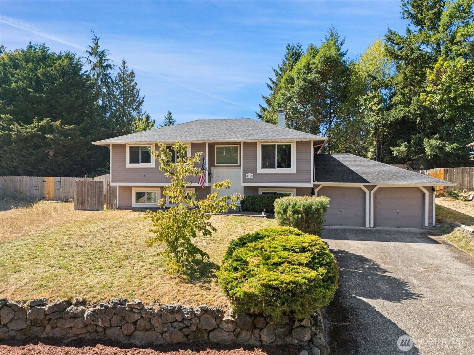 Property Photo:  7265  Thasos Avenue NE  WA 98311 