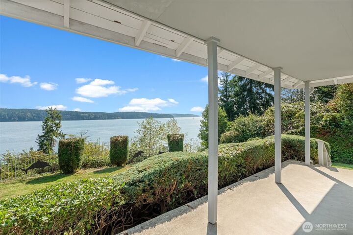 13773  Banner Road SE  Olalla WA 98359 photo