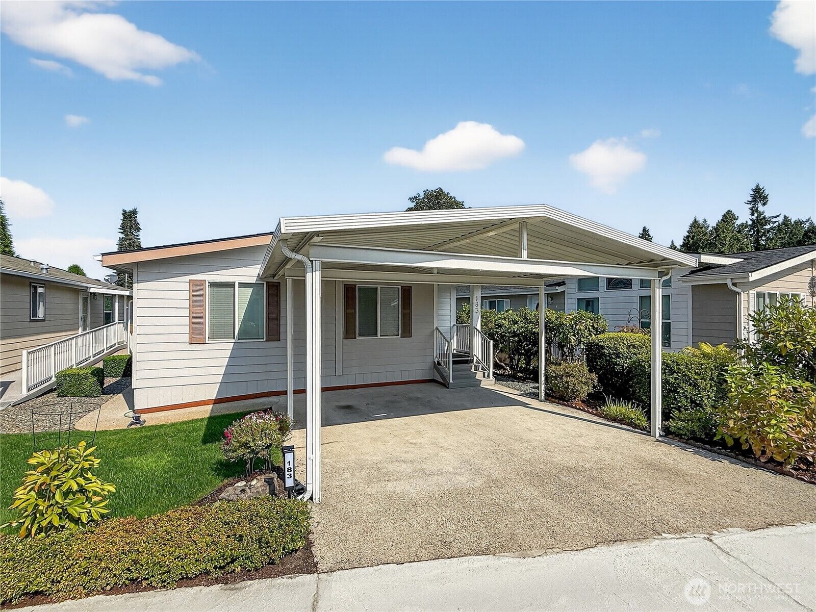 Property Photo:  23825  15th Avenue SE 183  WA 98021 