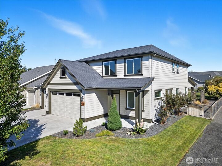 Property Photo:  476  Reserve Way  WA 99362 