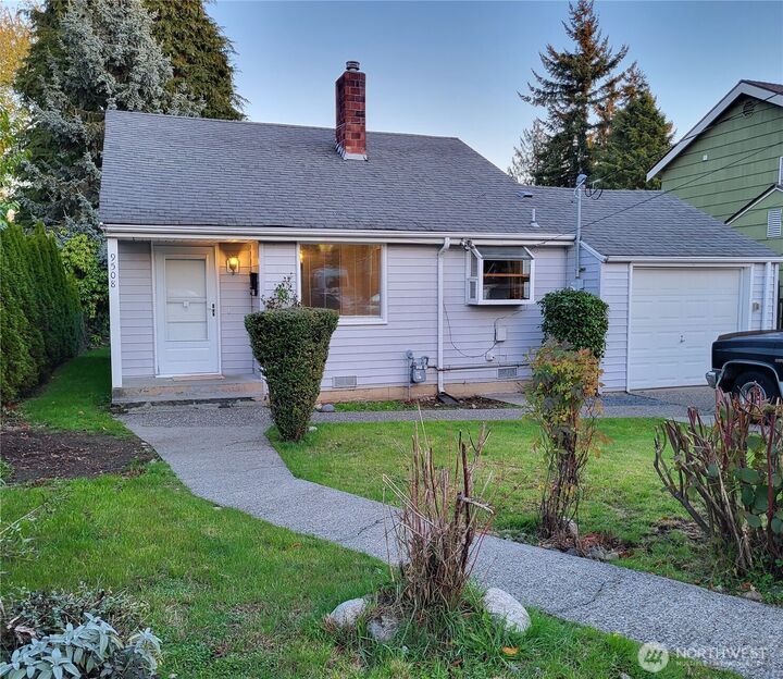 9508  Wallingford Avenue N  Seattle WA 98103 photo