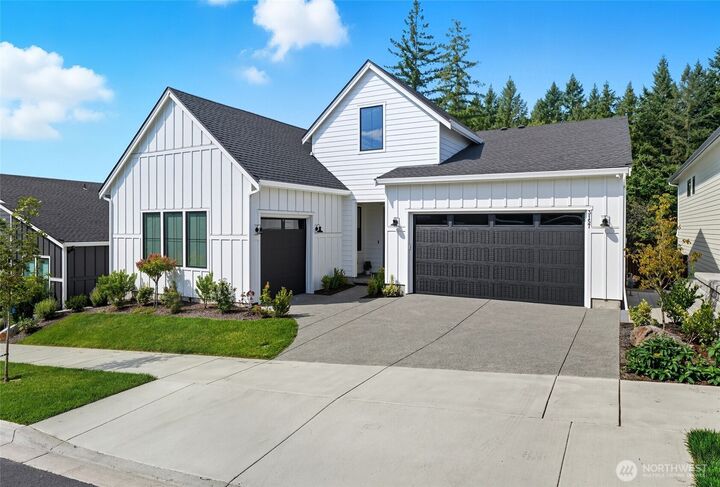 Property Photo:  3157 N 50th Avenue  WA 98607 