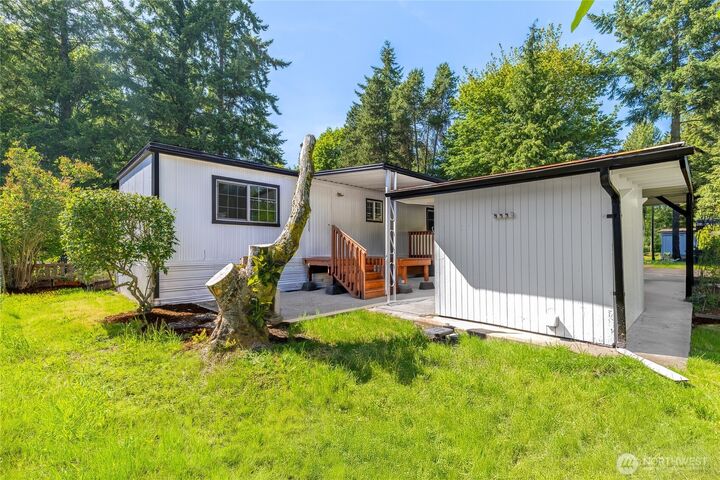 Property Photo: 900 29th Street SE 10 WA 98002