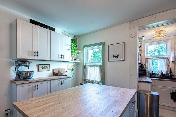 274 Admiral Street  Providence RI 02908 photo