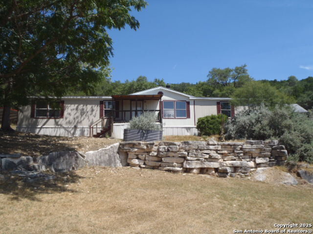 Property Photo:  410 Duck Mountain Ln  TX 78133 