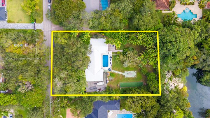 Property Photo:  6630 SW 102nd St  FL 33156 