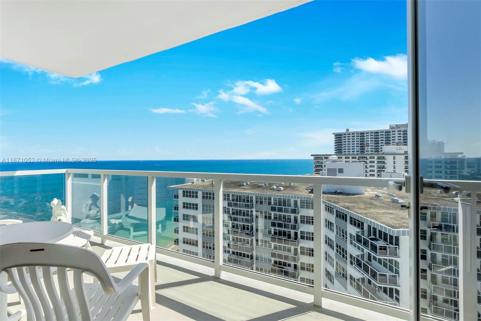 Property Photo:  3750 Galt Ocean Dr 2004  FL 33308 