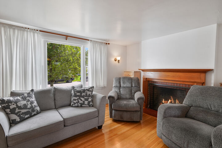 Property Photo:  294 Catherine Terrace  CT 06824 
