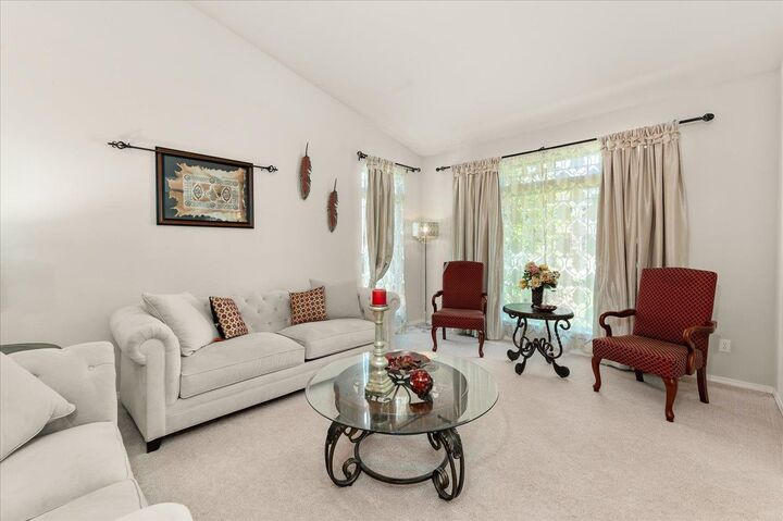 Property Photo:  615 N Homestead Dr  WA 99019 