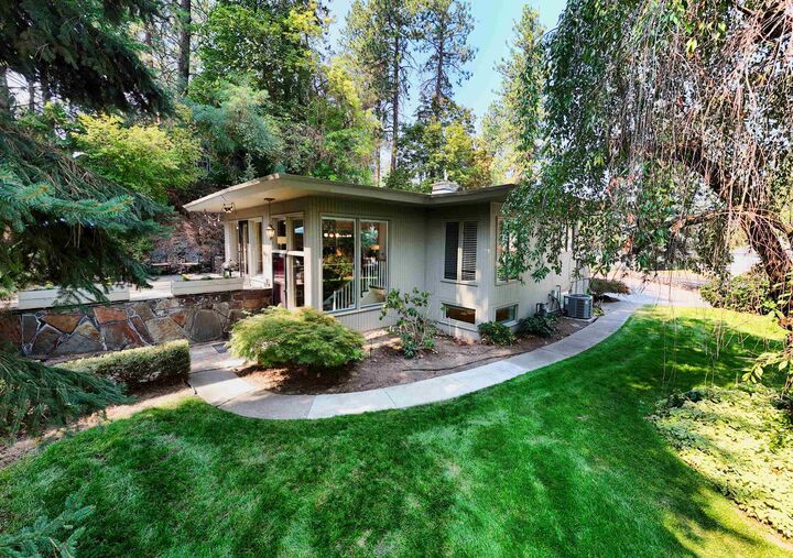 1003 E 16th Ave  Spokane WA 99203 photo