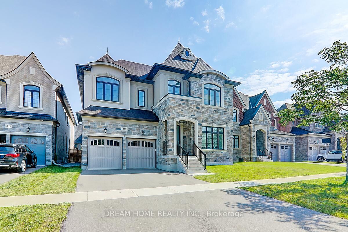 Property Photo: 459 Via Romano Boulevard ON L6A 5A5