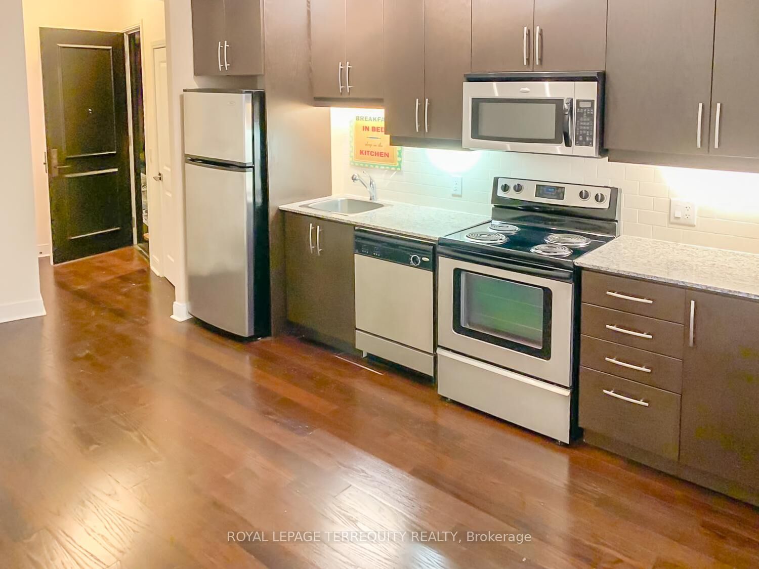 Property Photo:  1 Scott Street 311  ON M5E 1A1 