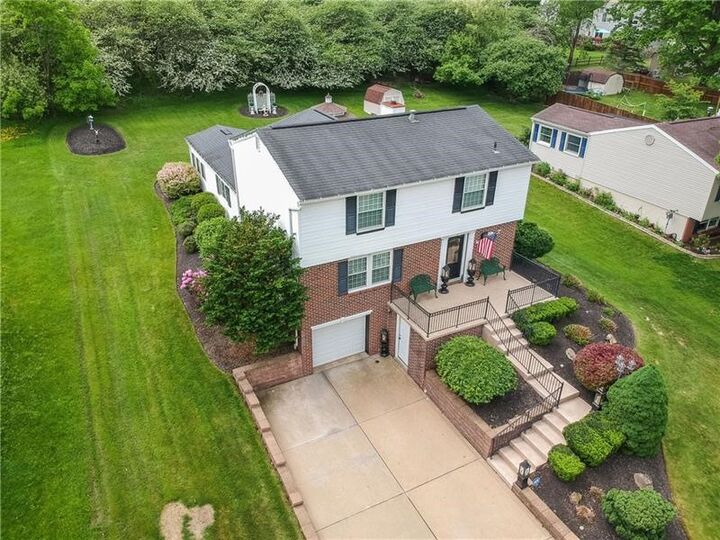 Property Photo:  439 Deerfield Dr  PA 16066 