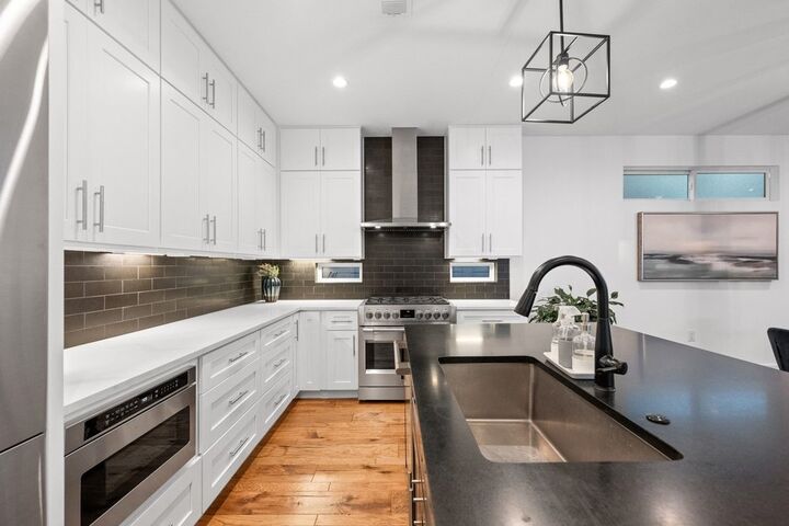 Property Photo: 1003 Taffy Court TX 78704