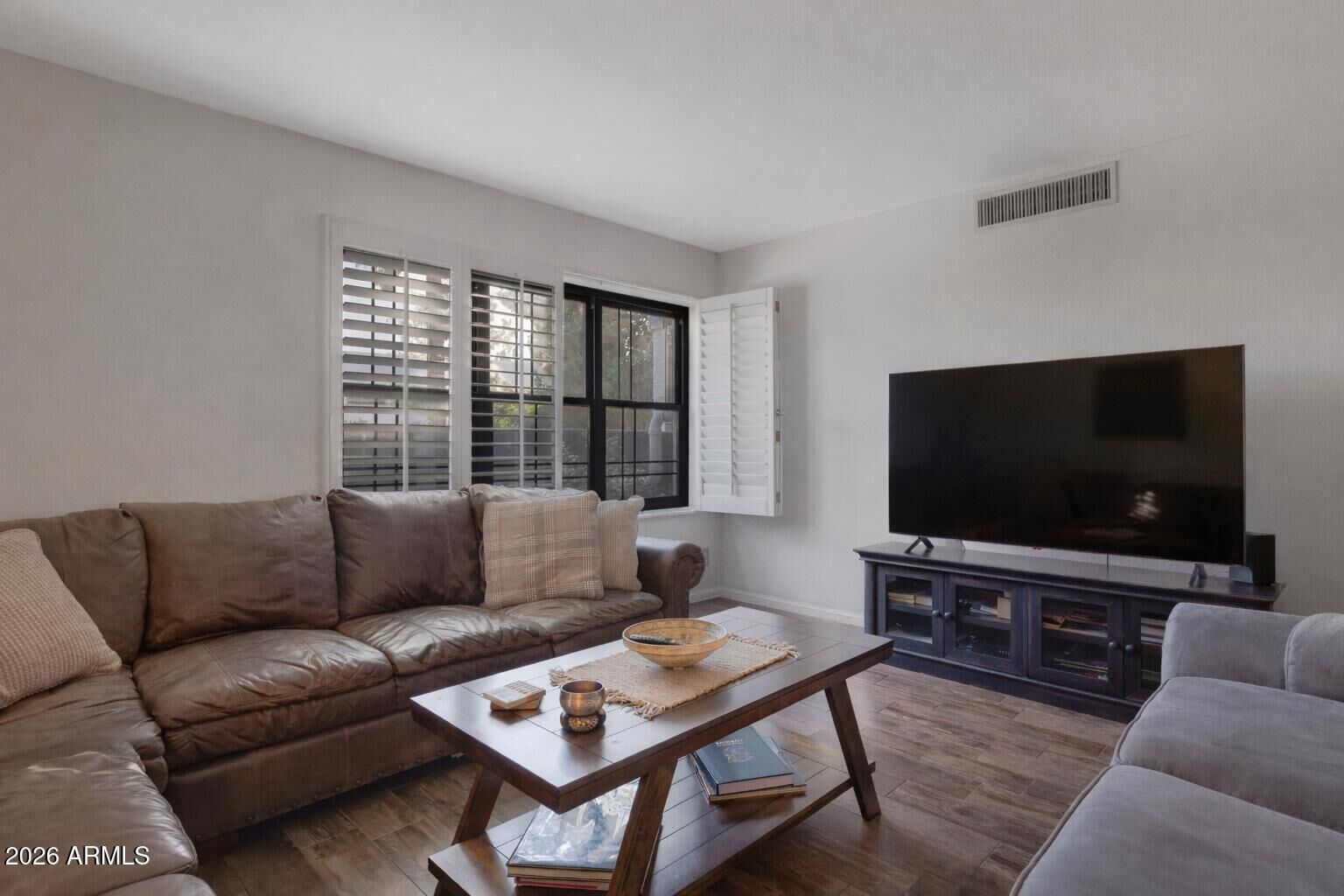 Property Photo:  5102 N 31st Place 412  AZ 85016 