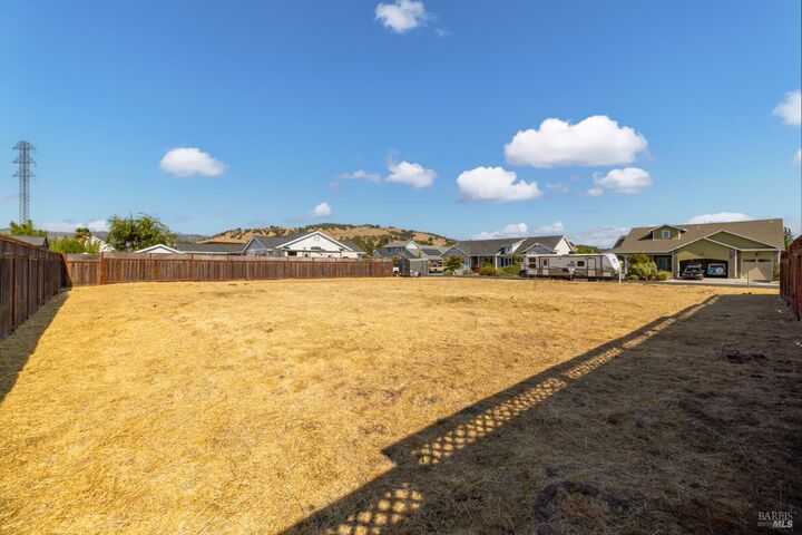 Property Photo:  21 Chelsea Drive  CA 95403 