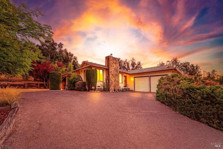 Property Photo:  641 Blue Oak Drive  CA 95482 