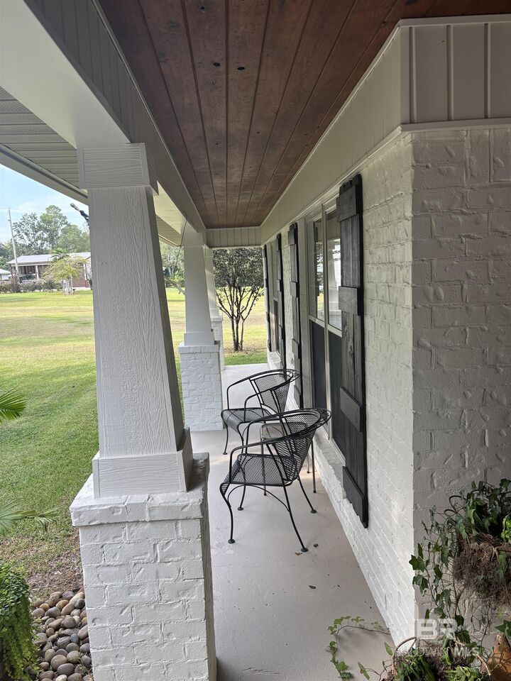 Property Photo:  26654 County Road 69  AL 36551 