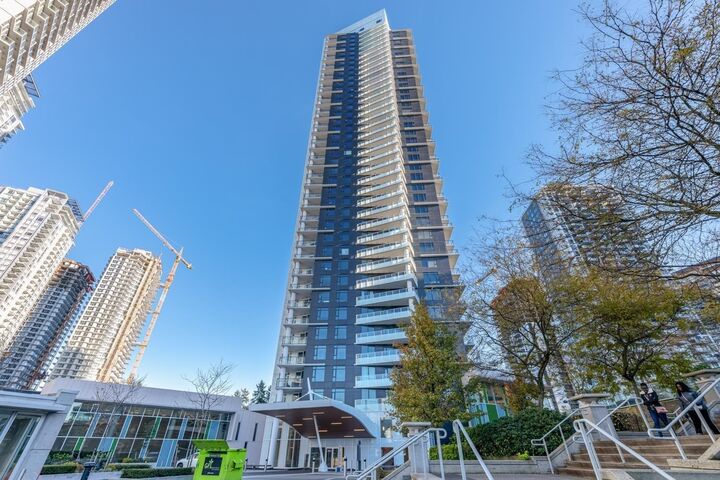 9887 Whalley Boulevard 2609 — photo 1