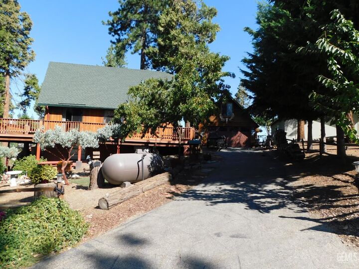Property Photo:  45734 Hathily  CA 93260 