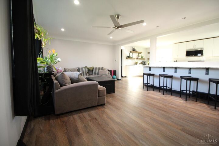 Property Photo: 9052 Saxton Drive OH 45069