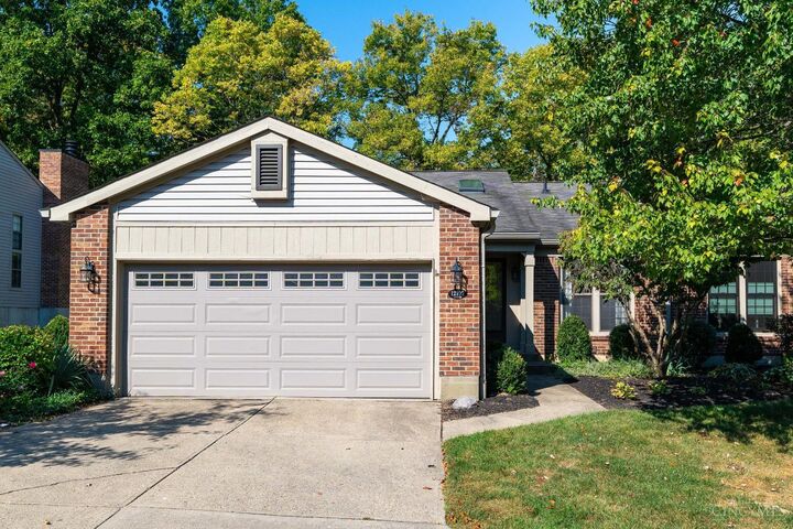 Property Photo:  12195 Thames Place  OH 45241 