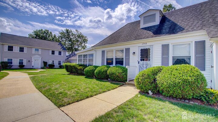 Property Photo:  179 Rossmoor Drive H  NJ 08831 