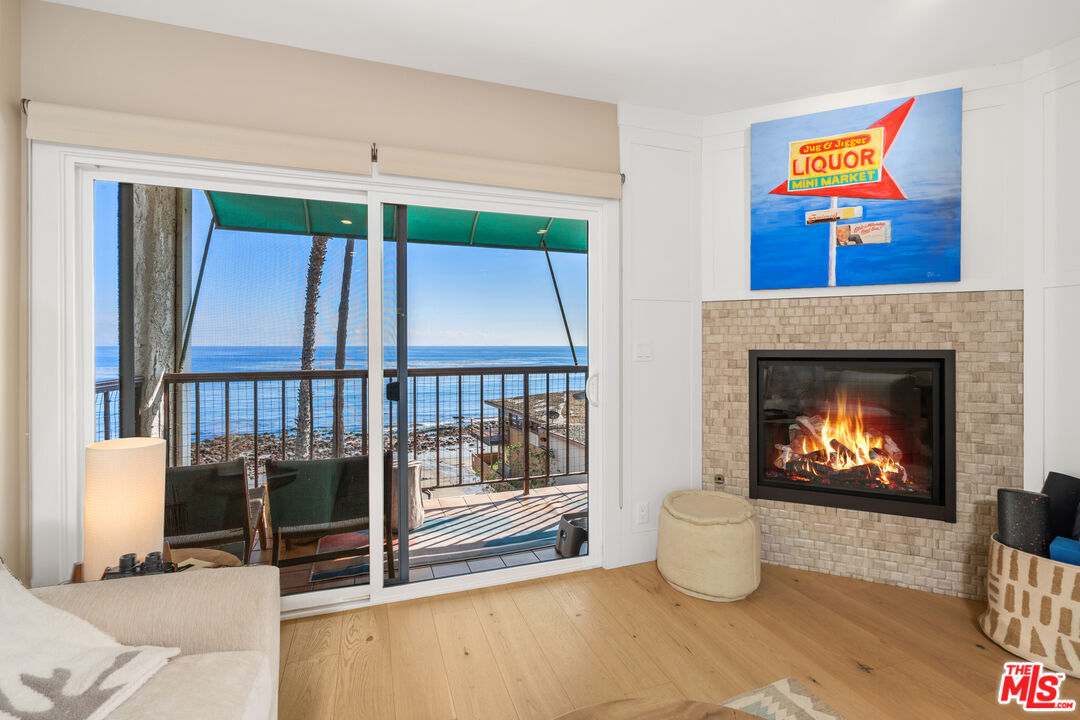 Property Photo:  26668 Seagull Way  CA 90265 