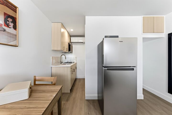 Property Photo:  511 E 11th  NJ 08260 