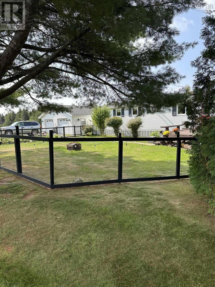Photo de la propriété:  1341 Laggan Road  NS B0K 1A0 