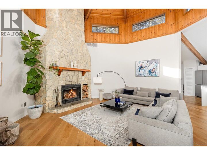 Property Photo:  1446 Scott Crescent  BC V1Z 2X6 