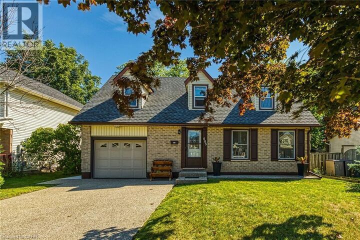 Photo de la propriété: 603 Preston Parkway ON N3H 5J9