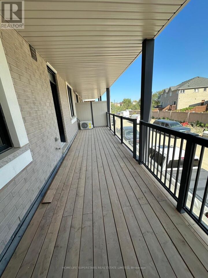 Property Photo: 4340 Ebenezer Road 62 ON L6P 1R8