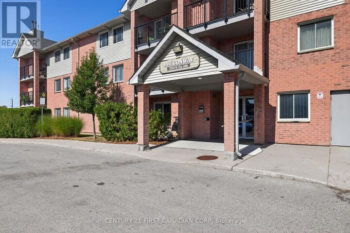Property Photo:  144 Conway Drive 92  ON N6E 3N3 