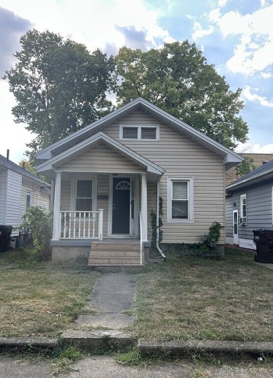 206 N Sutphin Street  Middletown OH 45042 photo