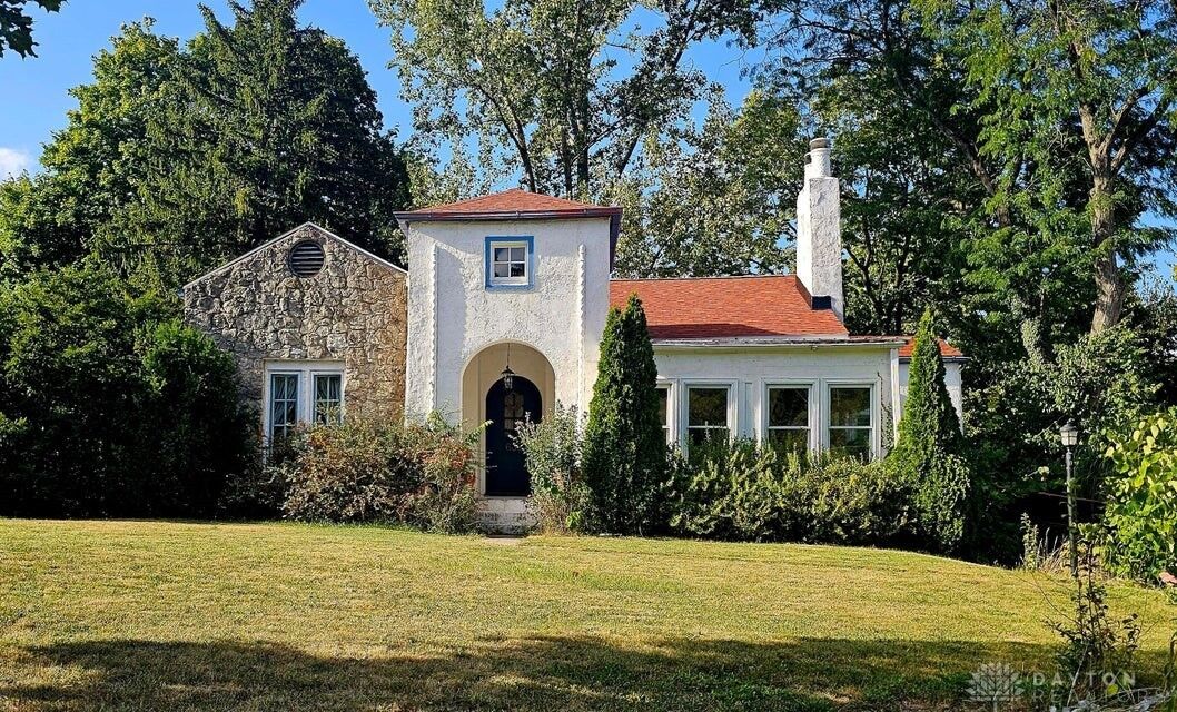 Property Photo:  633 Ridgedale Road  OH 45406 