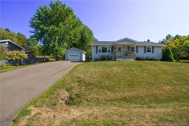 Photo de la propriété:  12 Barbara Street  NB E5N 5P4 