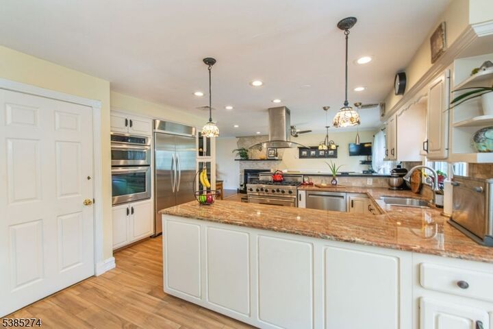 Property Photo: 32 Rose St NJ 07075