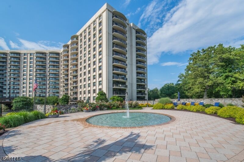 Property Photo:  2 Claridge Dr  NJ 07044 