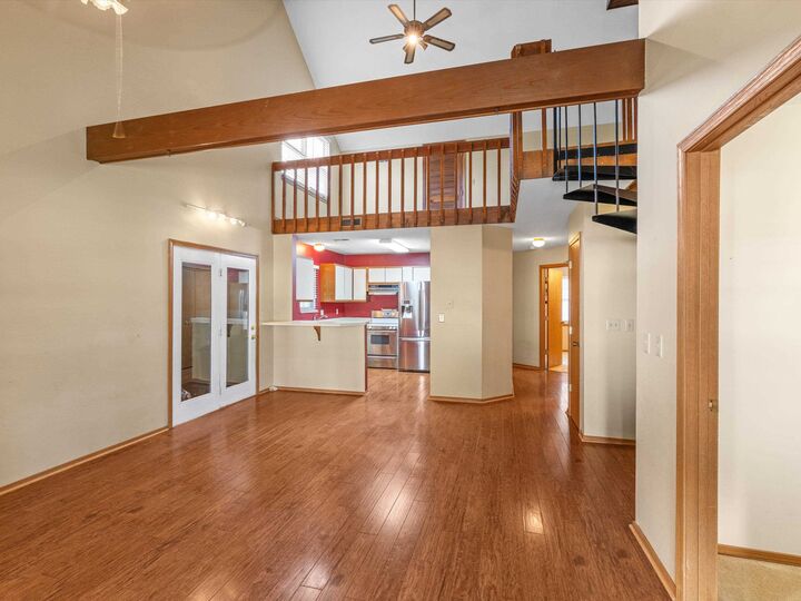 Property Photo:  132 N Gardengate Dr  KY 42420 