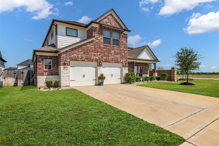 Property Photo:  267 Upland Drive  TX 77484 