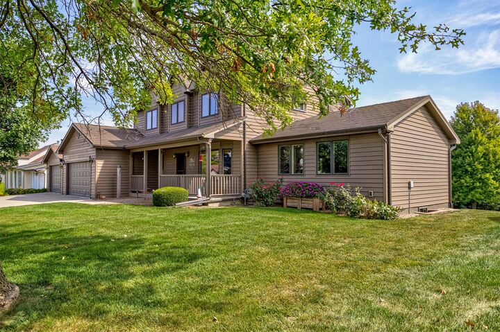Property Photo:  328 S Logan Street  IA 50236 