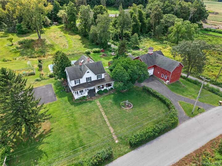 Property Photo:  252 Round Hill Road  NY 10921 