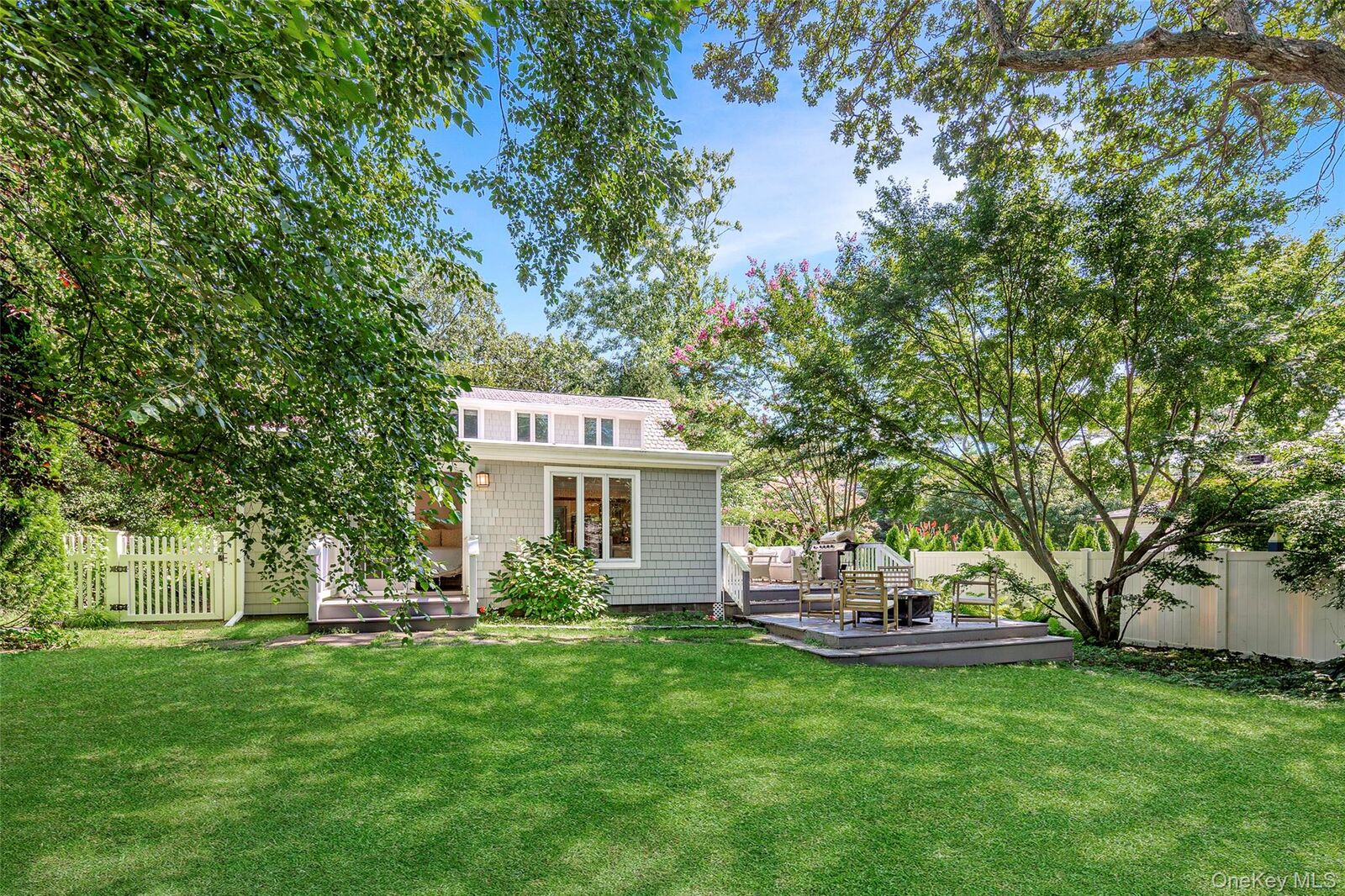 Property Photo:  8 Lawrence Avenue  NY 11946 